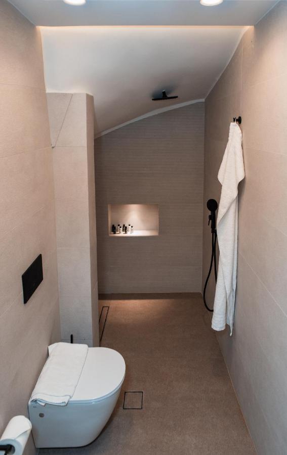 North Wind Luxury Suites Oía Eksteriør billede