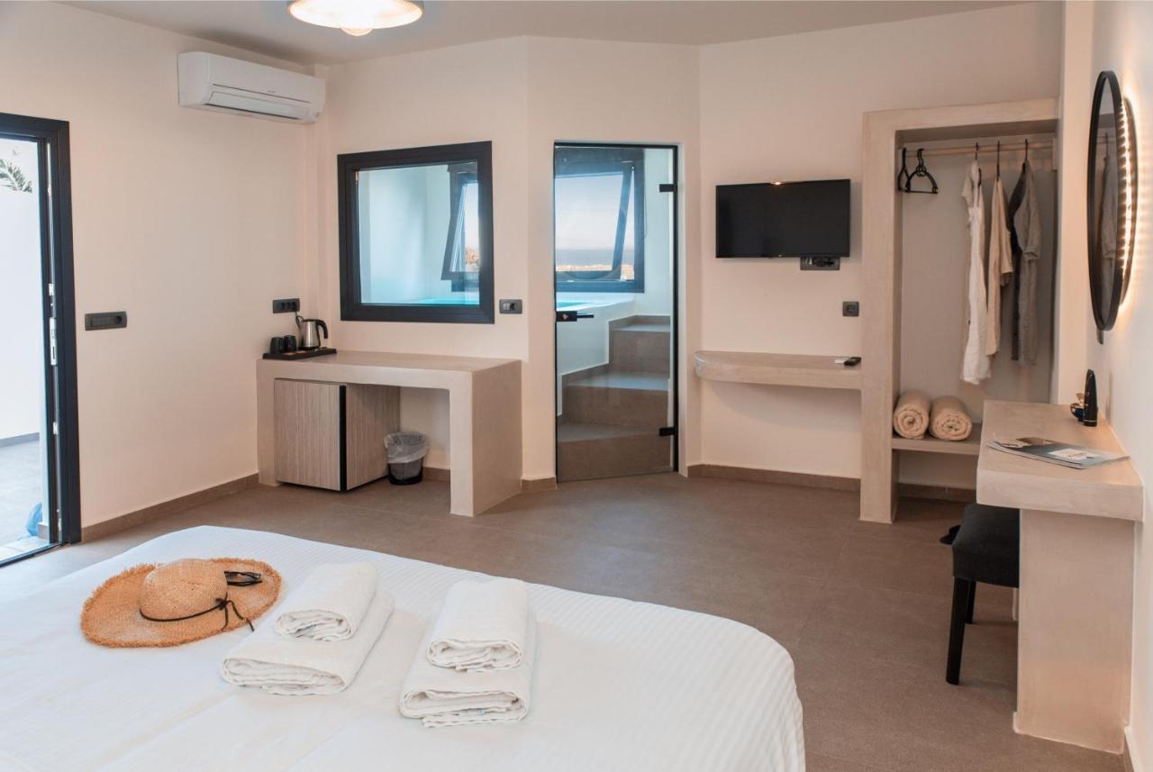 North Wind Luxury Suites Oía Eksteriør billede