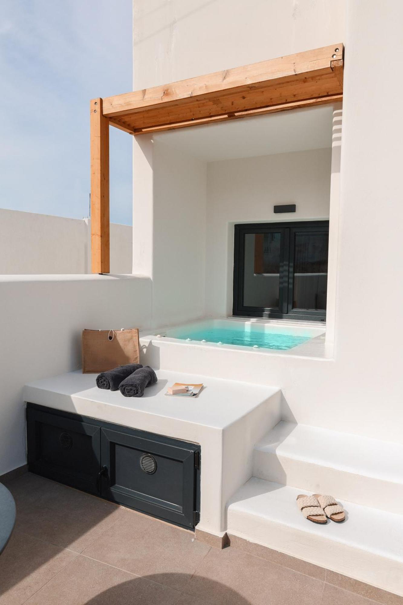 North Wind Luxury Suites Oía Eksteriør billede