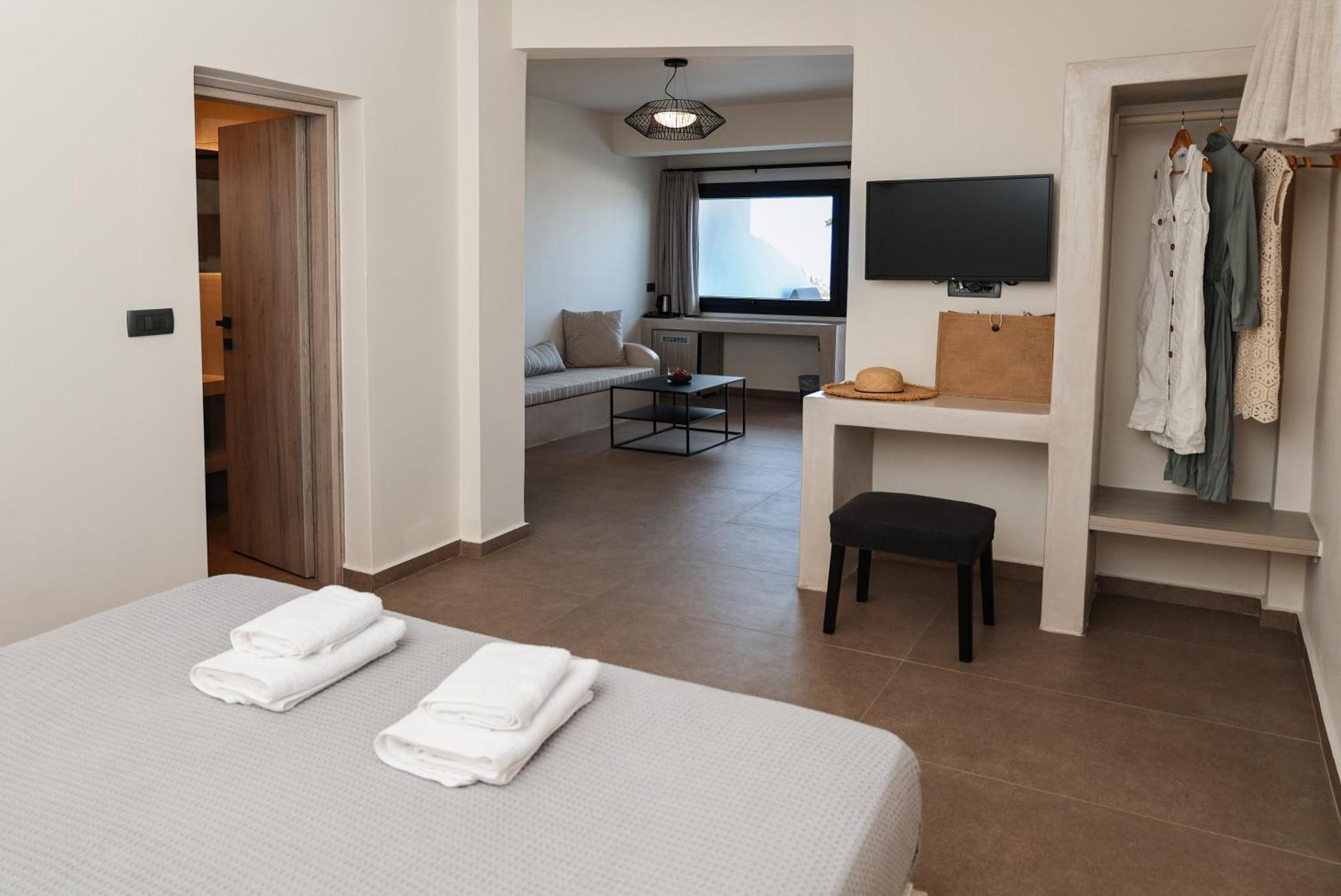 North Wind Luxury Suites Oía Eksteriør billede