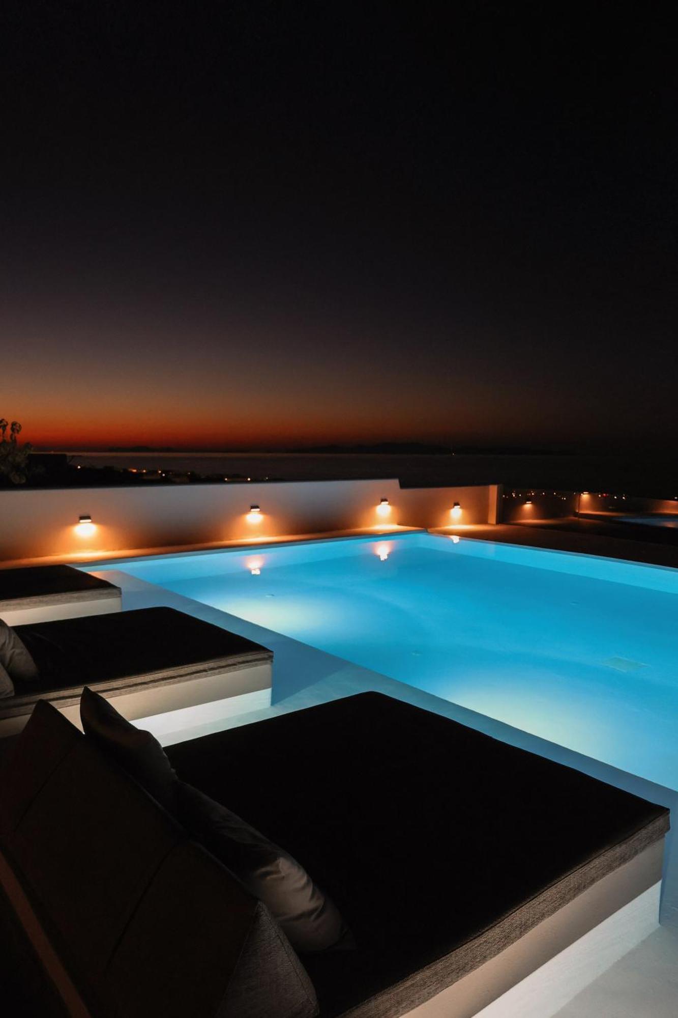 North Wind Luxury Suites Oía Eksteriør billede