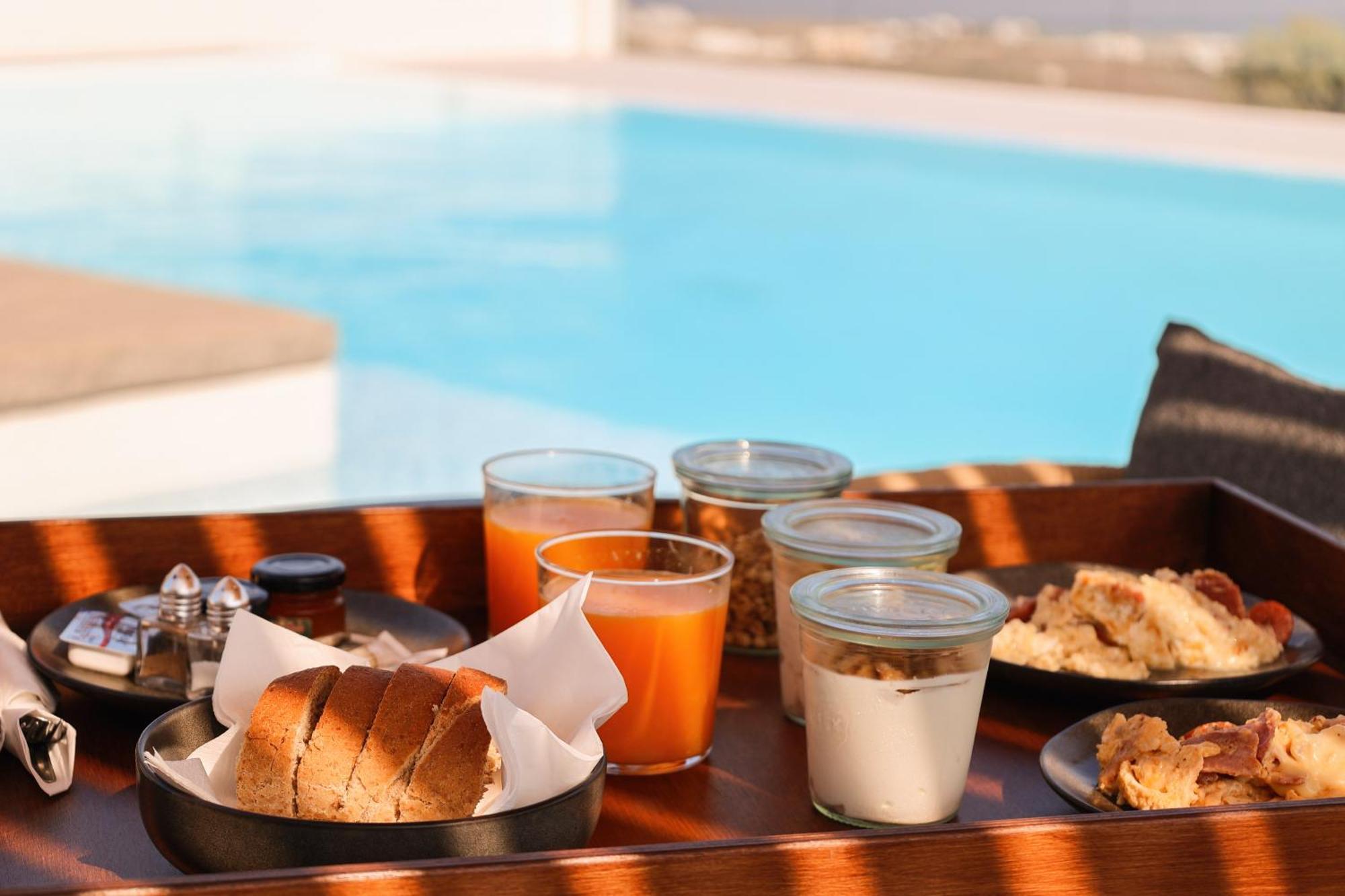 North Wind Luxury Suites Oía Eksteriør billede